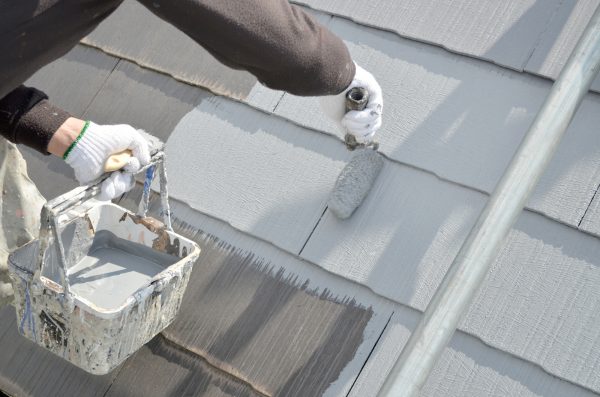 屋根塗装の役割と重要性