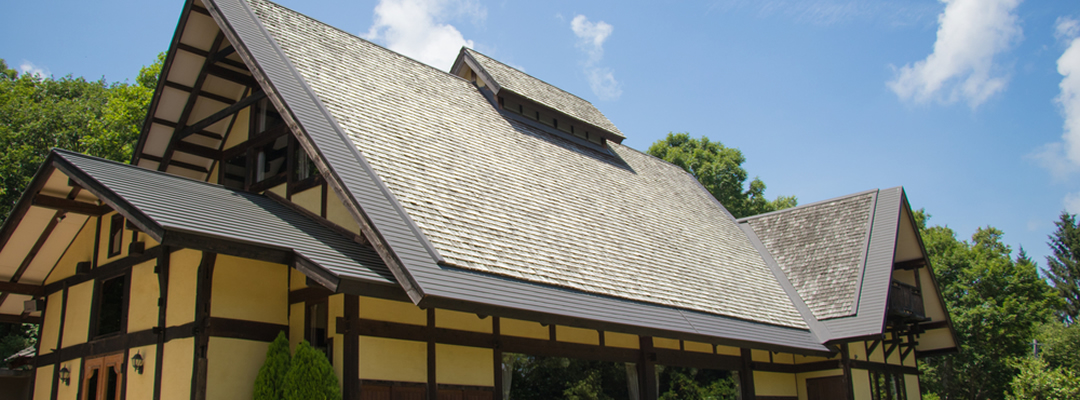 「屋根葺き替え」と「屋根カバー工法」はどんな工法？またそれぞれの選び方を公開