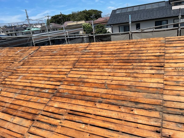 関東大震災から１００年、瓦屋根への被害を見るサムネイル